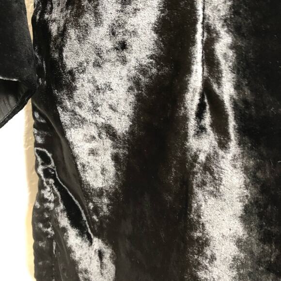 Soft Surroundings black velvet gold sequin bead trim top size Medium - Picture 12 of 13